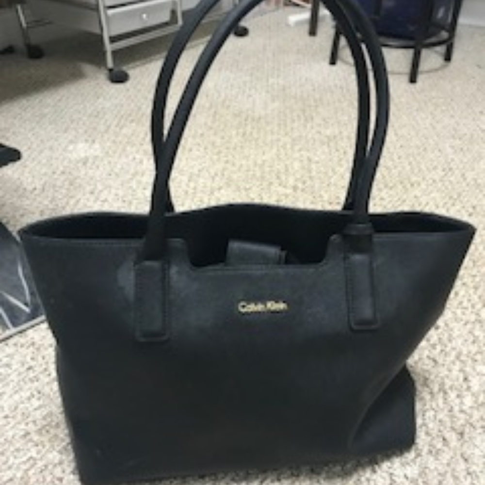 black Calvin Klein bag